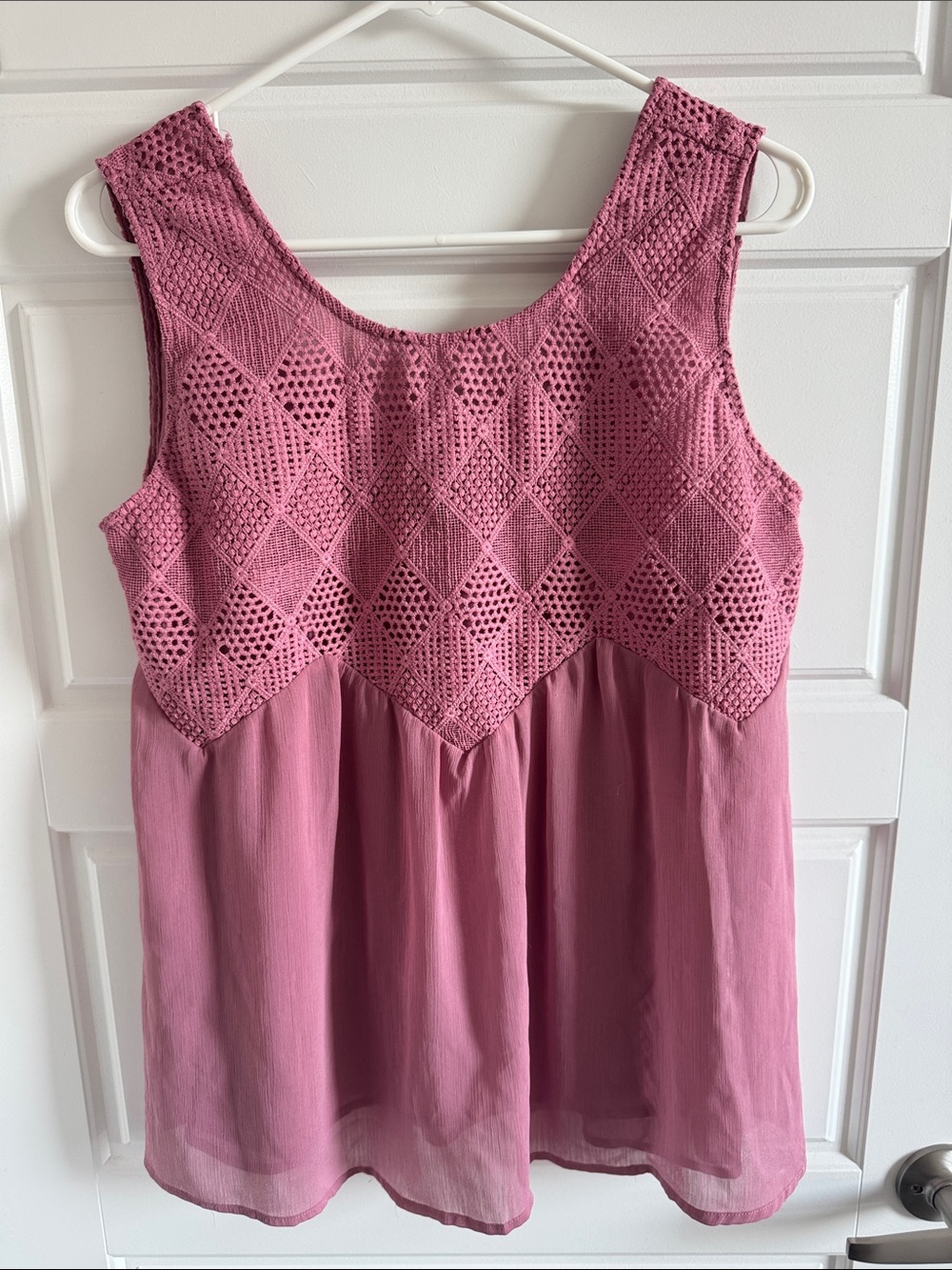 Sleeveless Crochet Tank Top